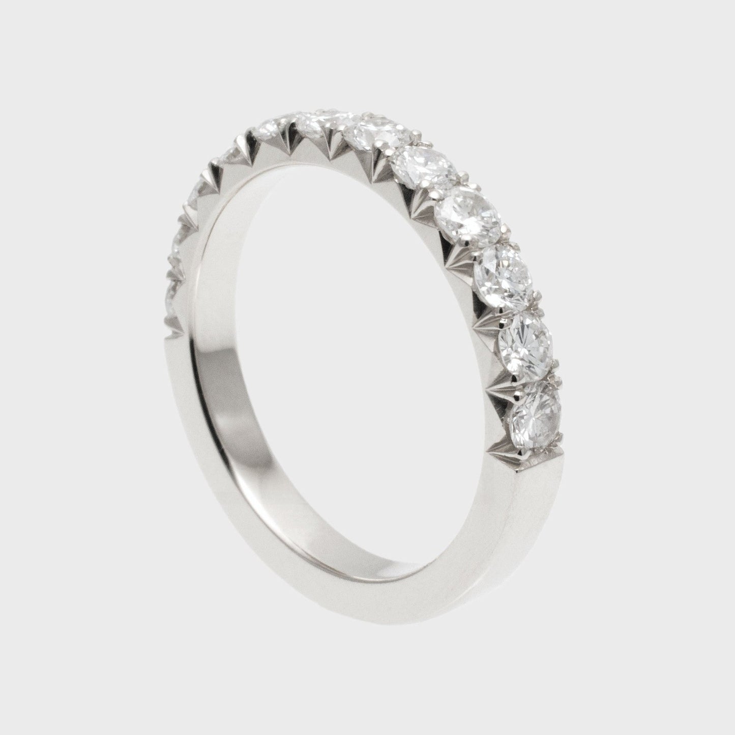 Pavé Halfmoon - Unikate - RINGKING Max Grün - Goldschmied aus Leidenschaft