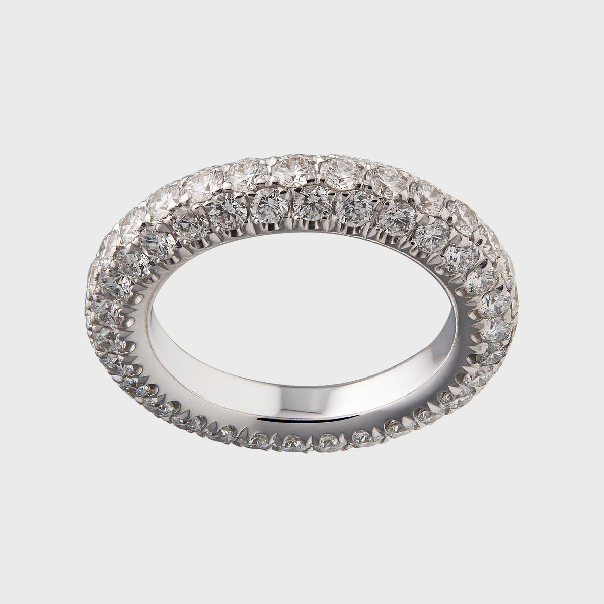 Donut ring with micro-pavé brilliant-cut diamonds by RINGKING Max Grün