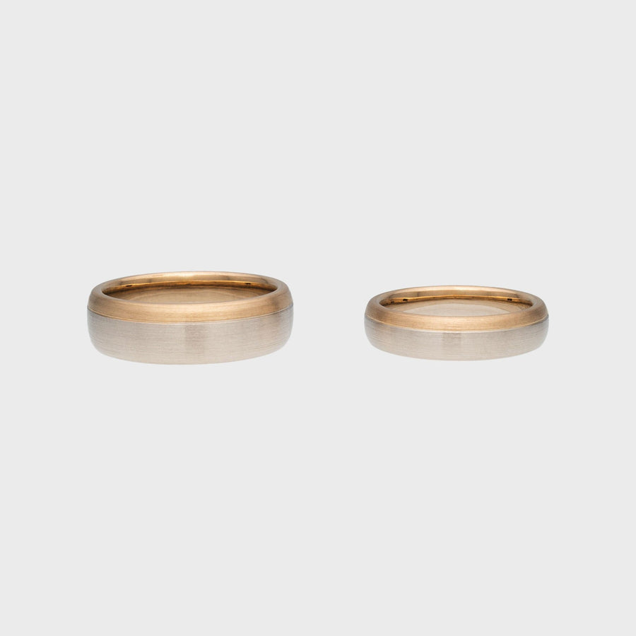 Two-tone wedding rings by RINGKING Max Grün